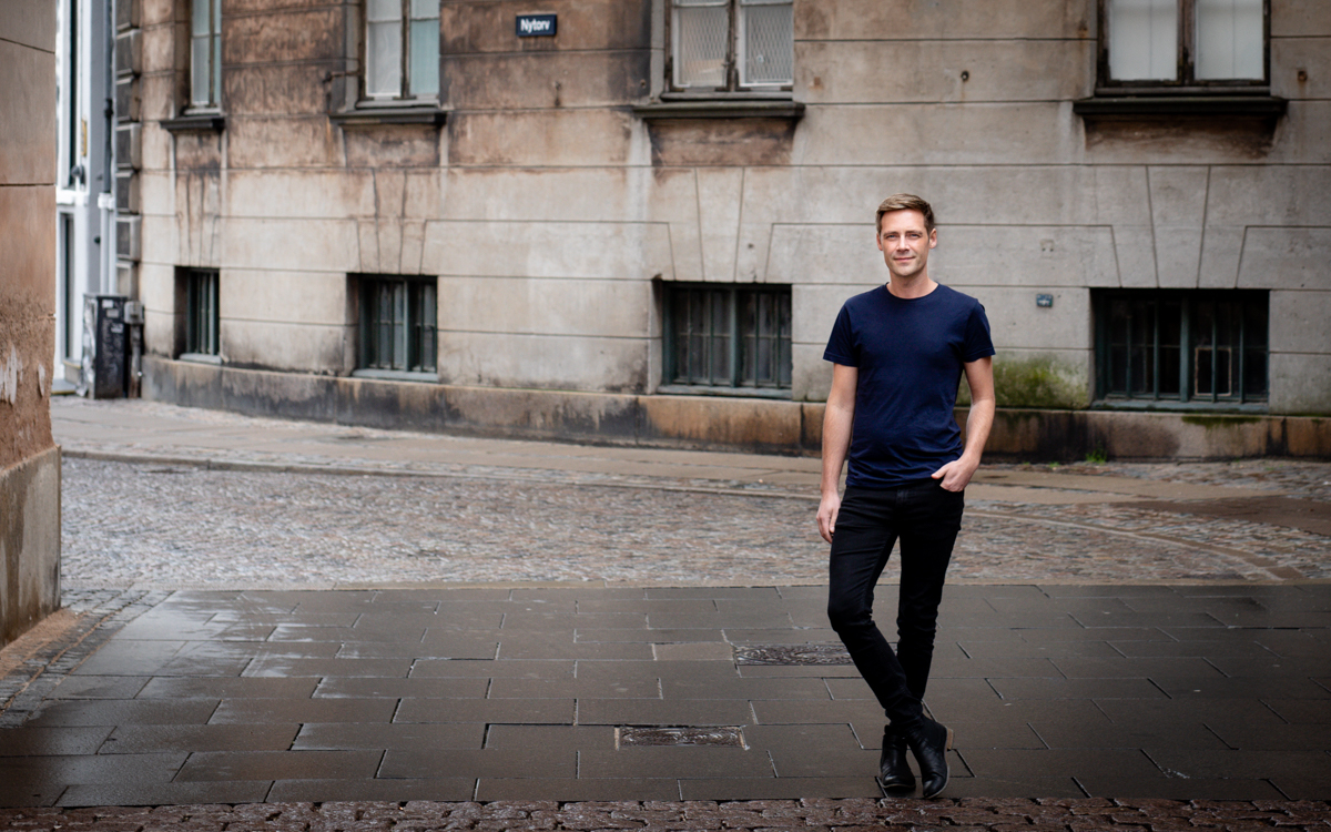 Body SDS practitioner Jakob Corfixen standing in front of a street