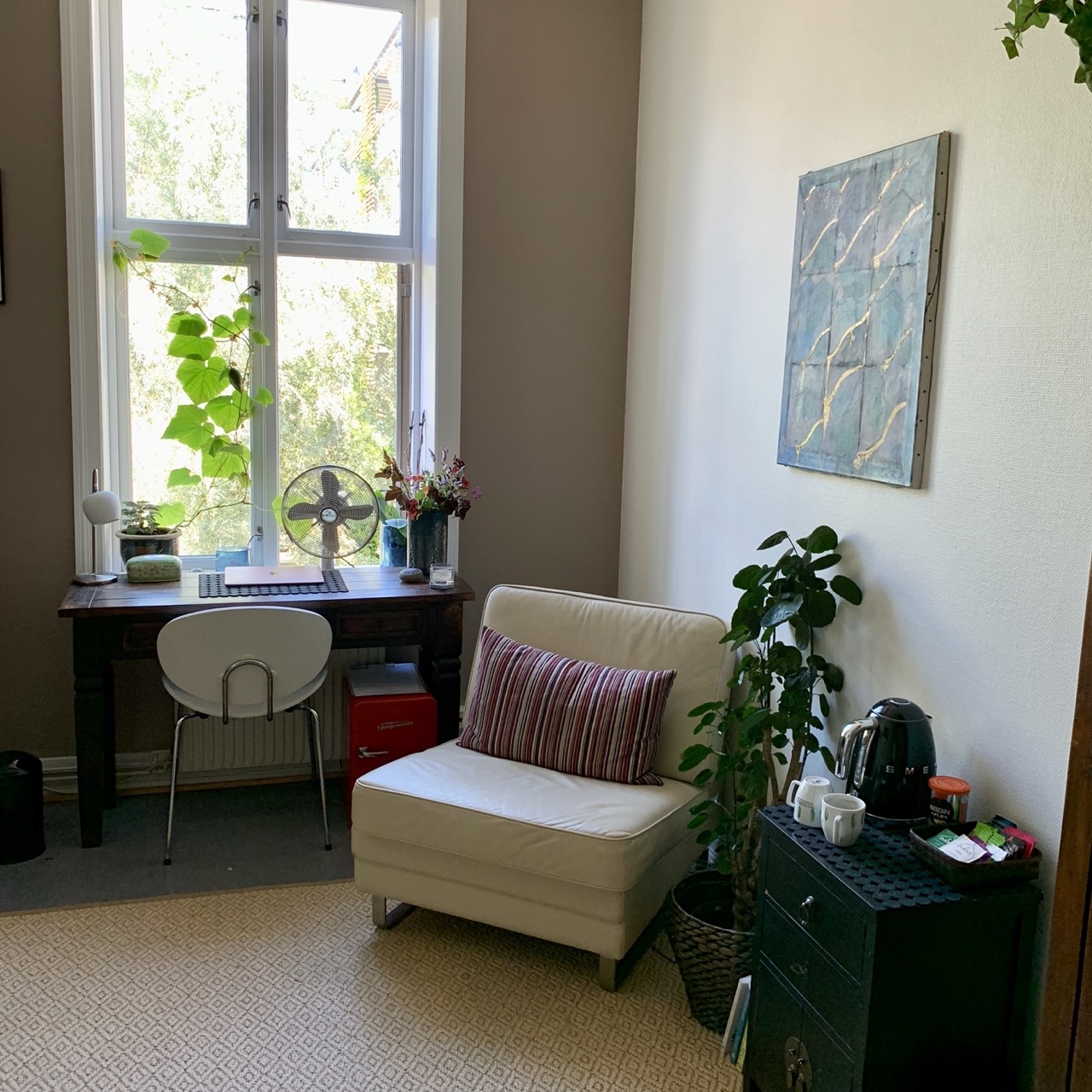Waiting room of Gestalt therapist Kim Hough